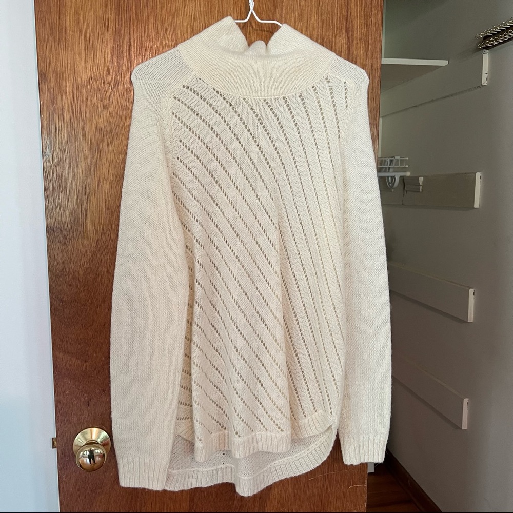Lou and Grey Ivory Turtleneck Sweater Womens Size Small